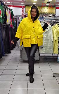 A439 Куртка BARBARA р.48-54 черный трикотажный рукав